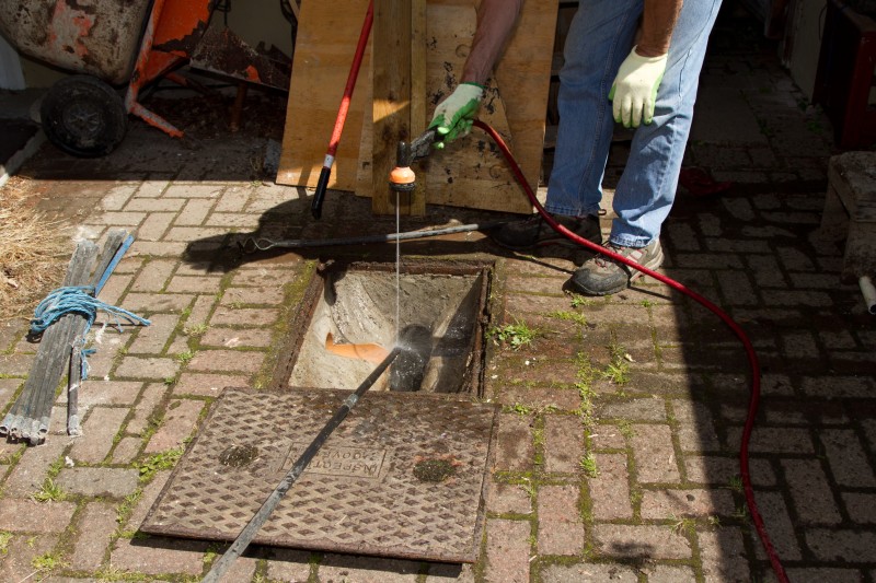 Drain repair work in Elm Park